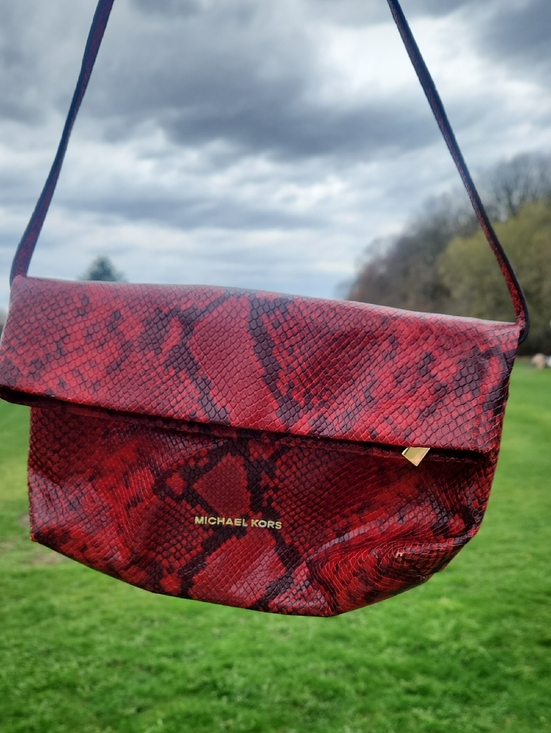Michael Kors Handbags - Michael Kors Daria Foldover Bag With Strap. Vibrant Red Snakeskin With Gold Logo